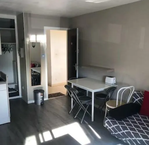 Asphodèle, Joli Avec Parking, 2 Pas Des Plages Et Du Port Appartamento Agde